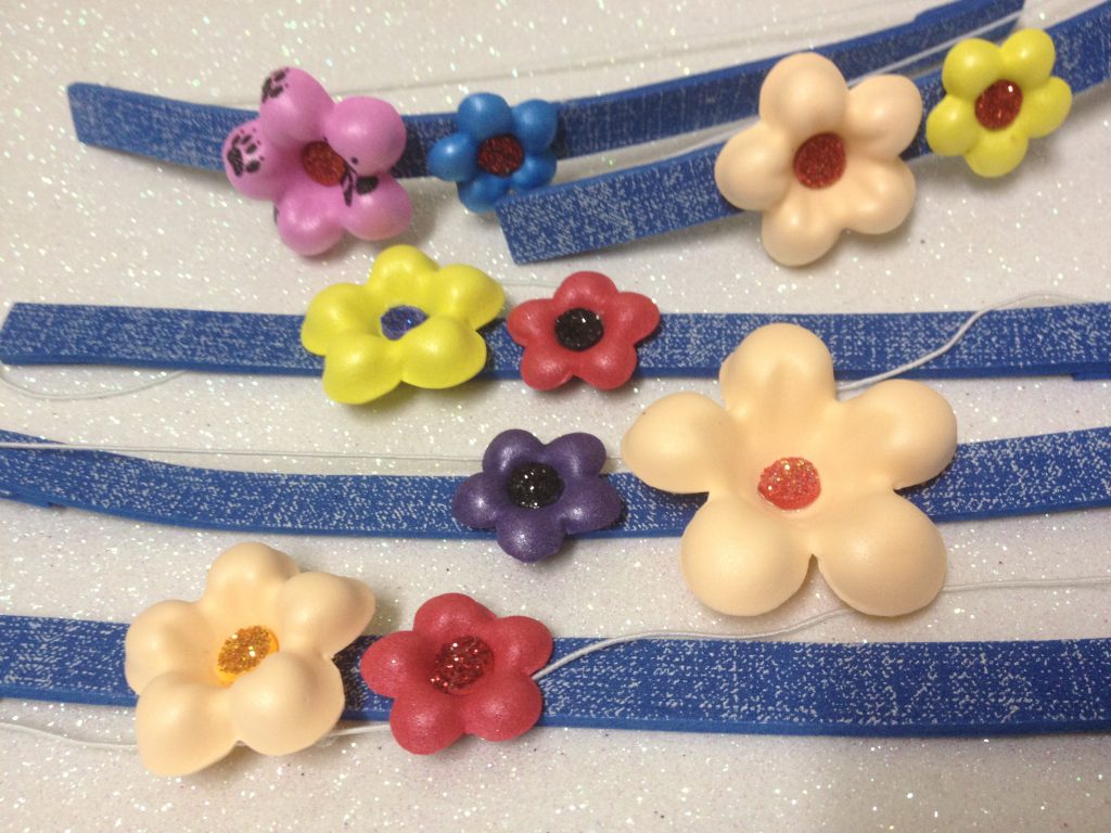 Tiara Jeans com flor em 3D - 15 unidades